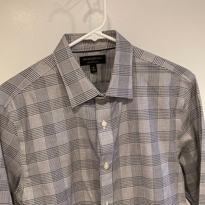 Banana Republic slim fit shirt. Size M.